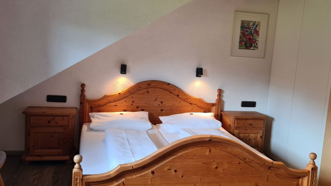 Schlafzimmer mit Doppelbett Bauernhaus 5 Schlafzimmer mit Doppelbett Bauernhaus 5